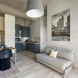 Brooklyn Loft - Old Town, Free Parking Apartament